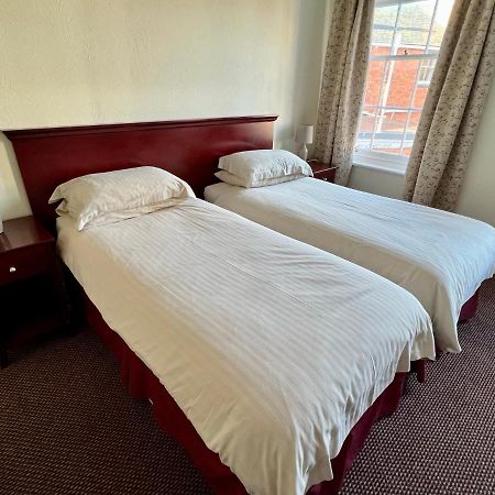 Calverts Hotel - Newport, Isle Of Wight Εξωτερικό φωτογραφία