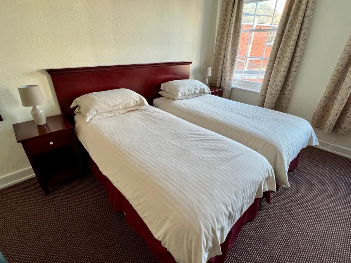 Calverts Hotel - Newport, Isle Of Wight Εξωτερικό φωτογραφία