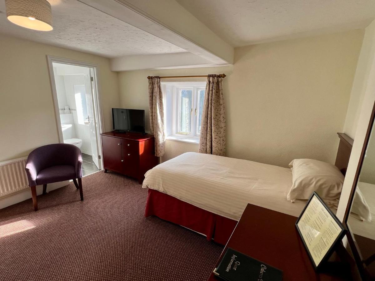 Calverts Hotel - Newport, Isle Of Wight Εξωτερικό φωτογραφία
